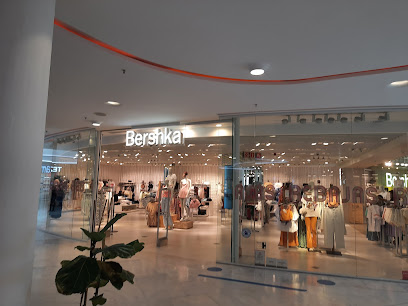 Centro Comercial Bahía Sur